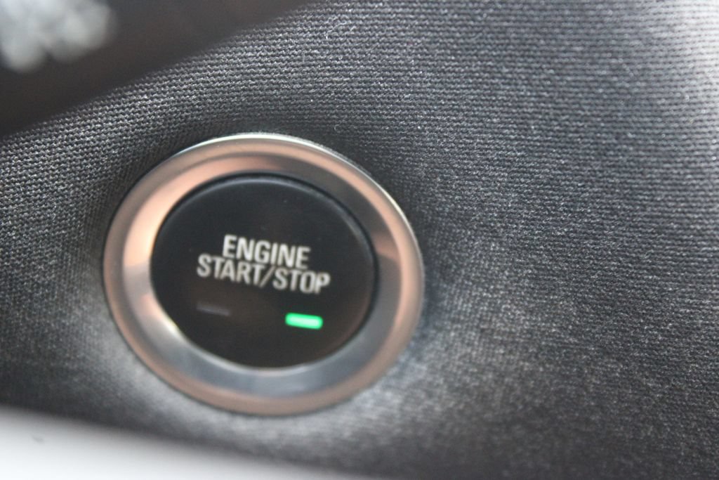 Used 2022 Chevrolet Malibu LT FWD image 26