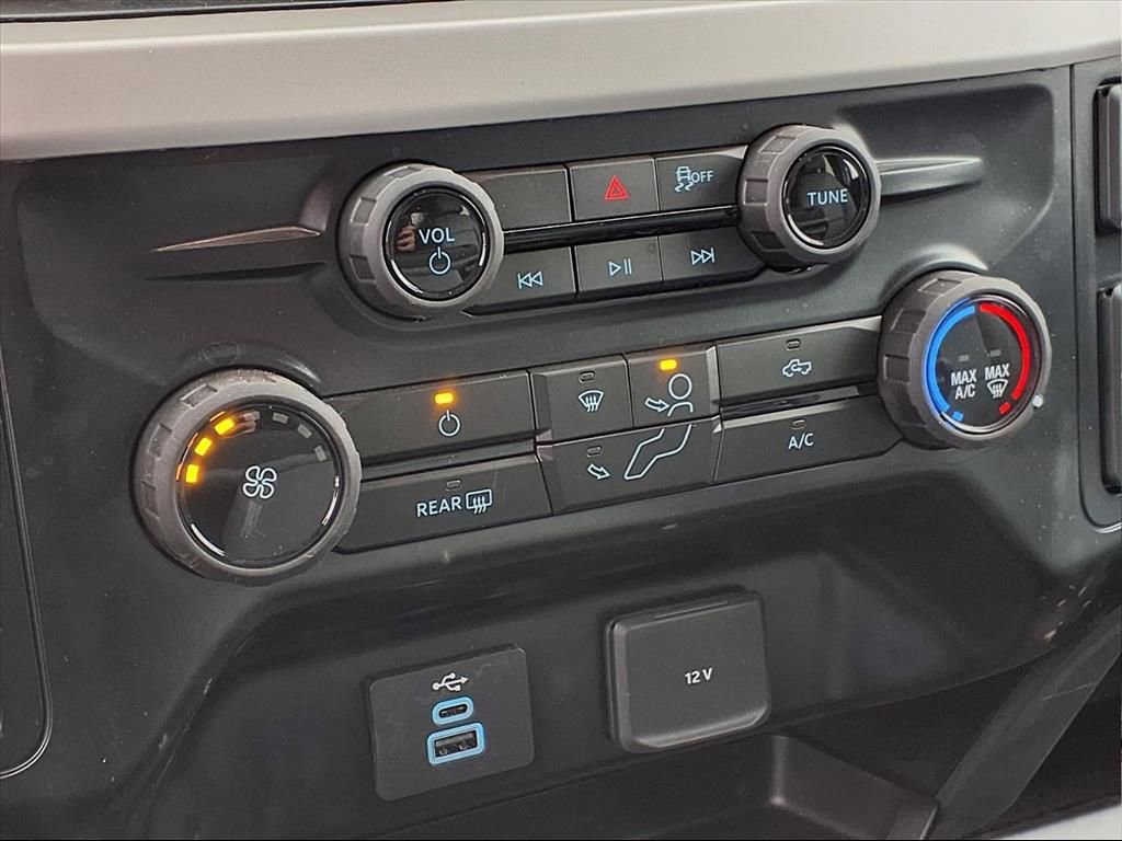 New 2026 Ford F550 4x4 Supercab Super Duty image 10