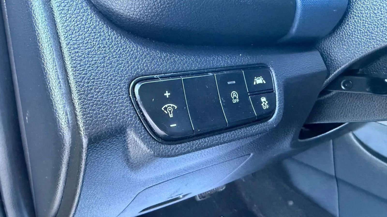 Used 2021 Kia Seltos S image 19