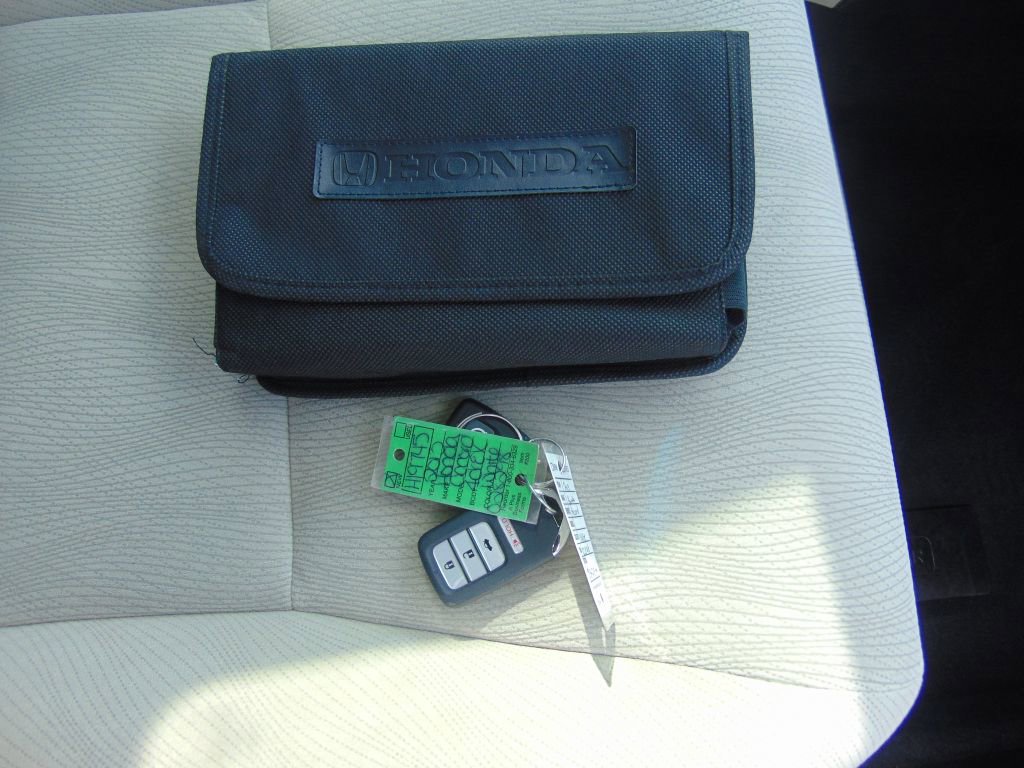 Used 2013 Honda Accord EX image 10