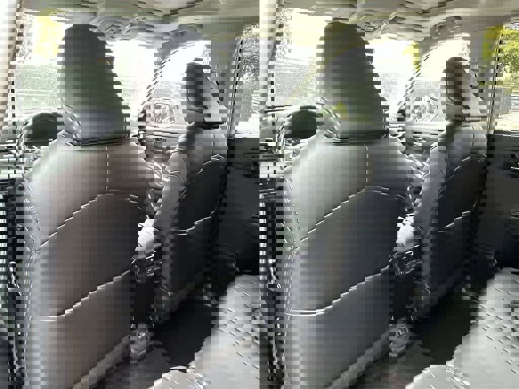 Used 2023 Toyota Highlander XLE image 23