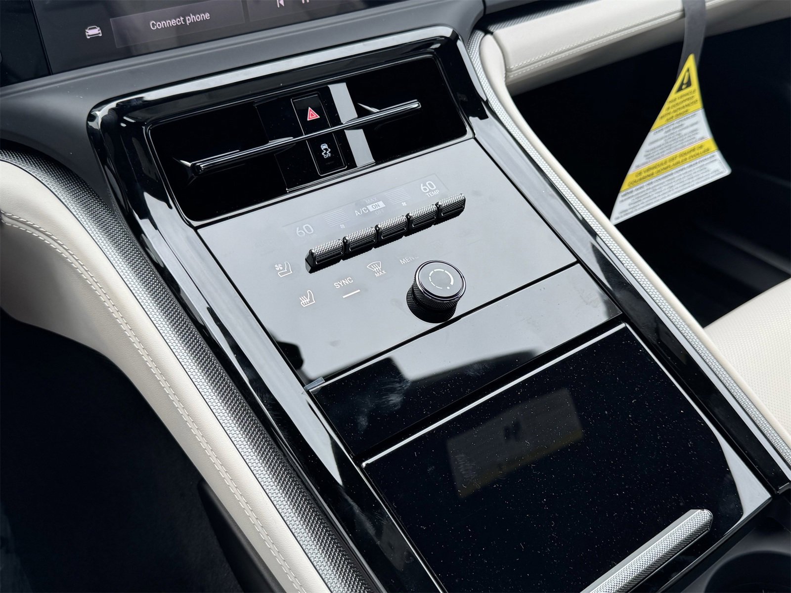 New 2025 Porsche Panamera 4 image 22