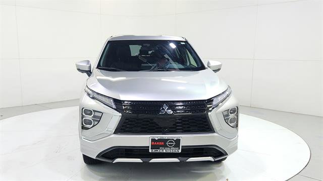 Used 2025 Mitsubishi Eclipse Cross SE image 2