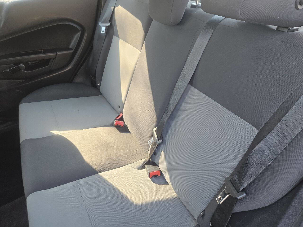 Used 2016 Ford Fiesta S FWD image 12