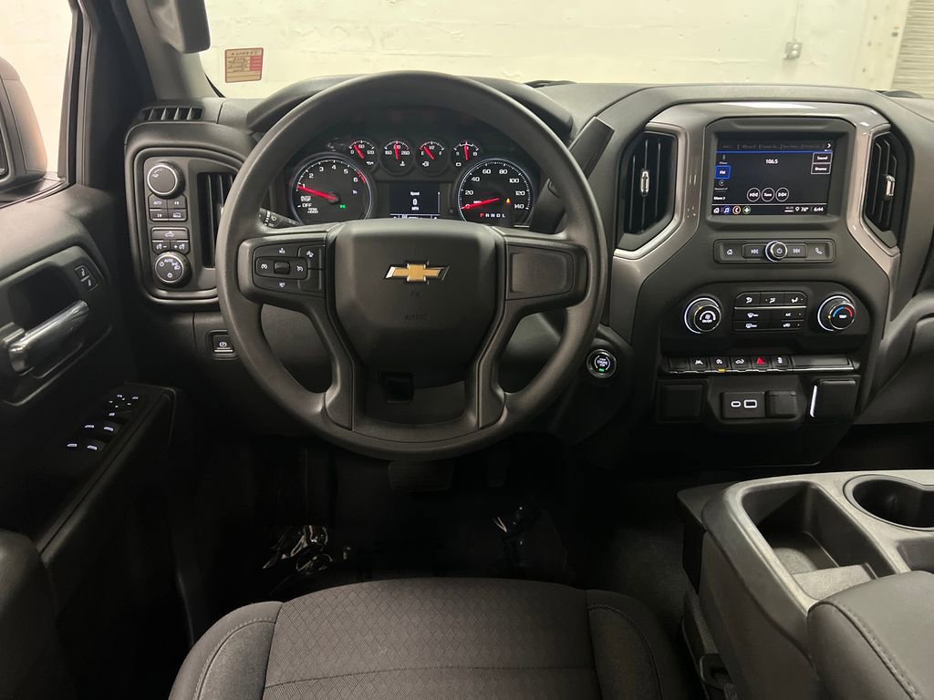 Used 2023 Chevrolet Silverado 1500 Custom AWD/4WD image 14
