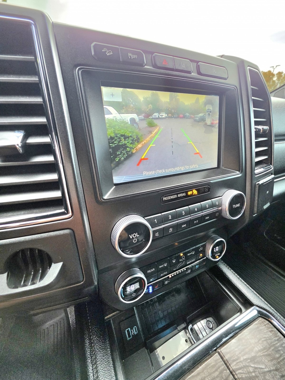 Used 2021 Ford Expedition Max Limited AWD/4WD image 21