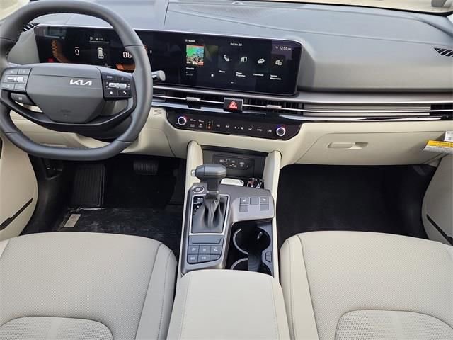 New 2026 Kia Sportage EX FWD image 18