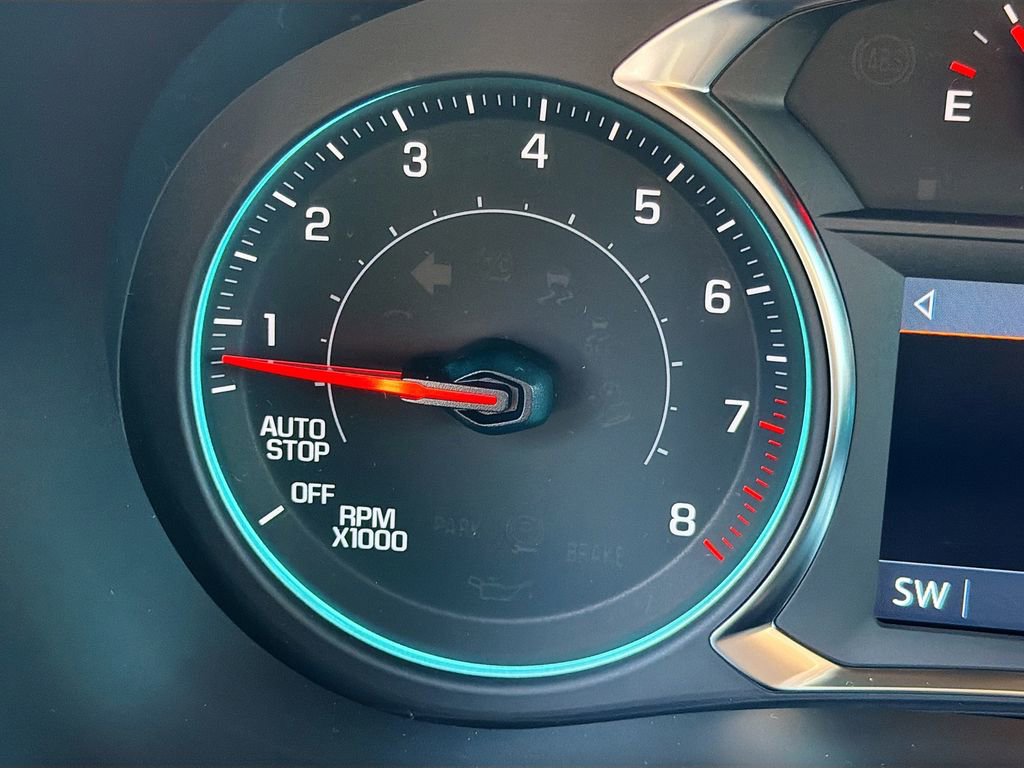 Used 2023 Chevrolet Traverse LT image 43