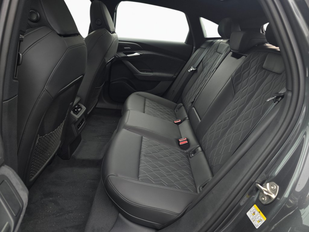 New 2027 Audi S6 e-tron Prestige AWD/4WD image 19