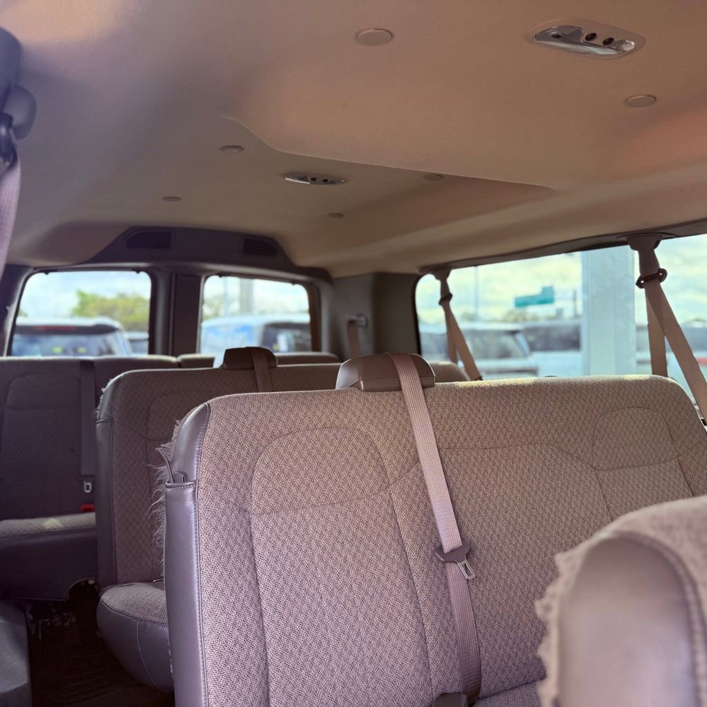 Used 2025 Chevrolet Express 3500 LT w/ LT Preferred Equipment Group image 26