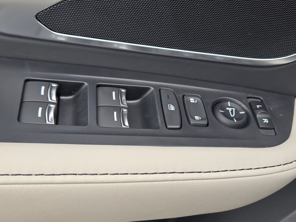 New 2026 Acura RDX SH-AWD image 36