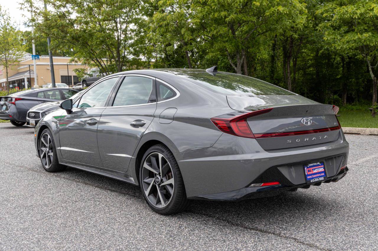 Used 2022 Hyundai Sonata SEL Plus w/ Cargo Package FWD image 4