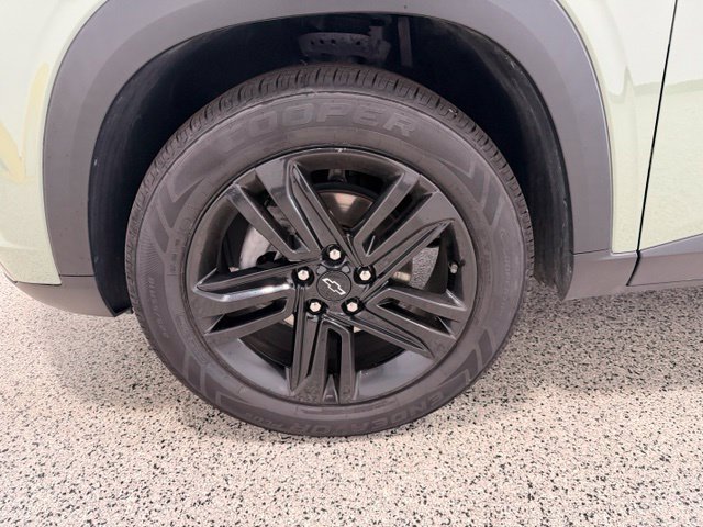 Used 2024 Chevrolet Trax ACTIV w/ Driver Confidence Package FWD image 33