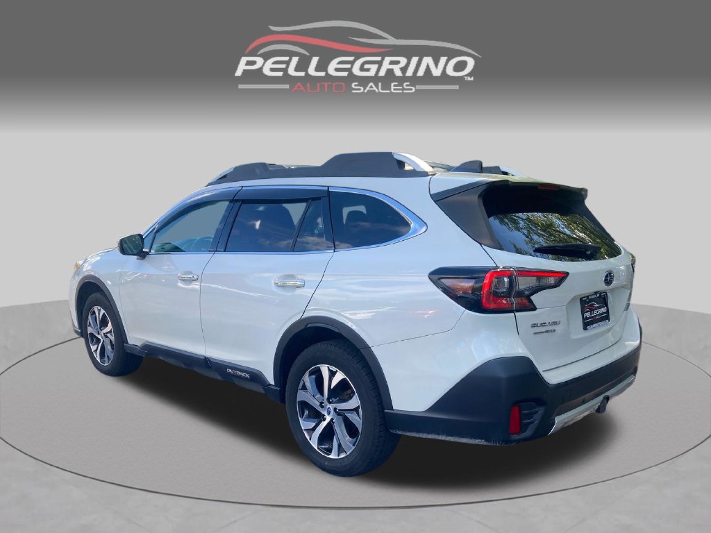 Used 2021 Subaru Outback Touring XT AWD/4WD image 4