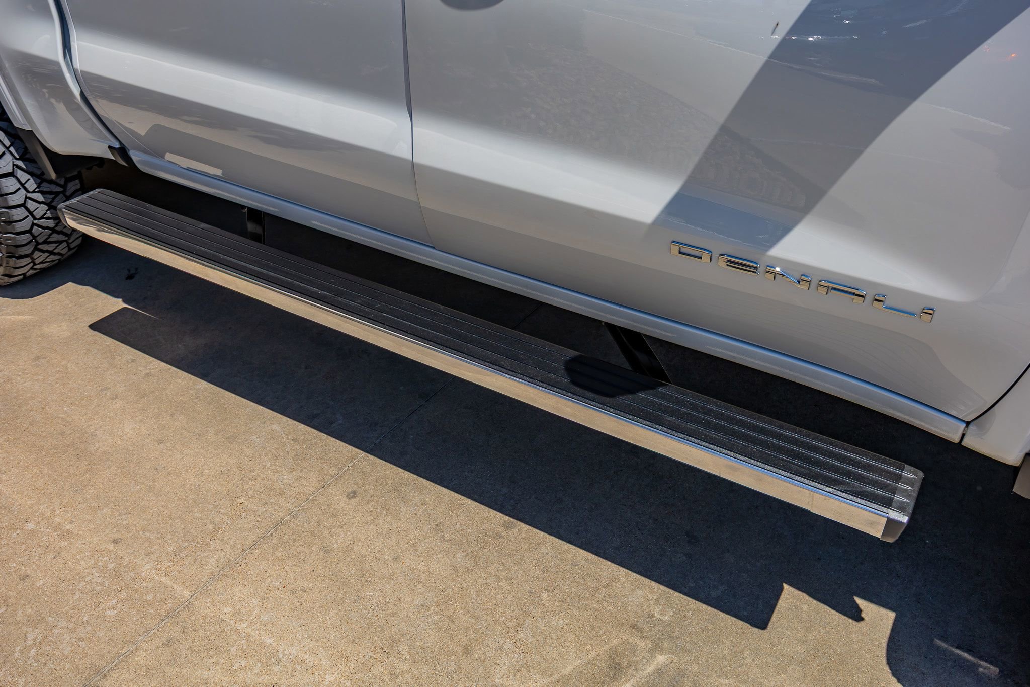 Used 2025 GMC Sierra 1500 Denali w/ Denali Reserve Package image 13