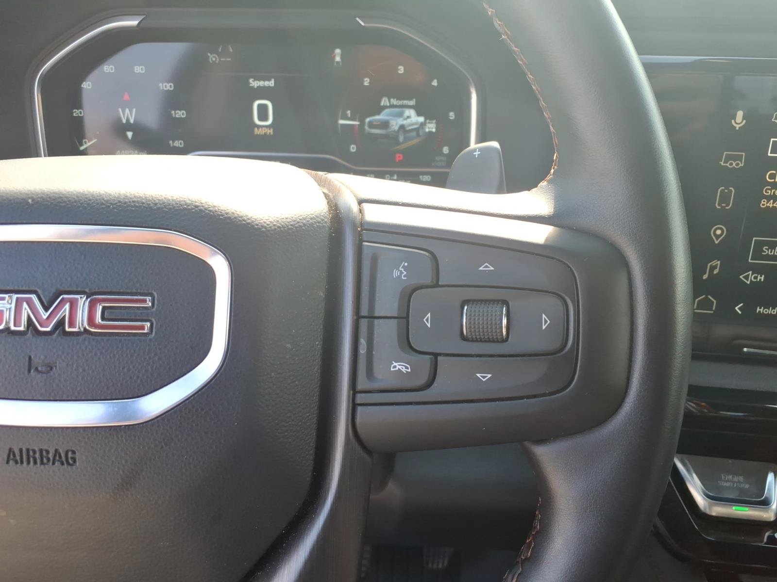 Used 2024 GMC Sierra 1500 AT4 w/ Technology Package AWD/4WD image 11