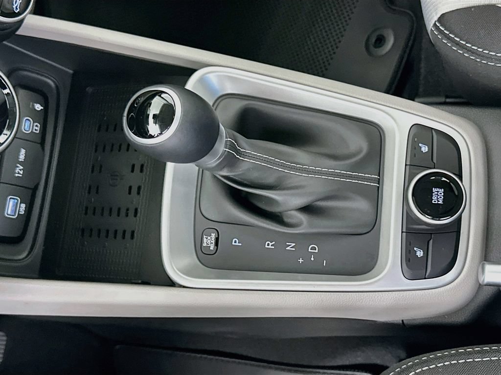 New 2026 Hyundai Venue SEL FWD image 14
