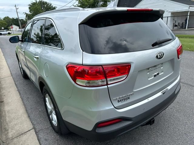 Used 2017 Kia Sorento AWD w/ LX Convenience Package image 14