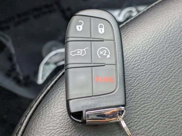 New 2026 Jeep Compass Latitude w/ Sun and Sound Group image 26