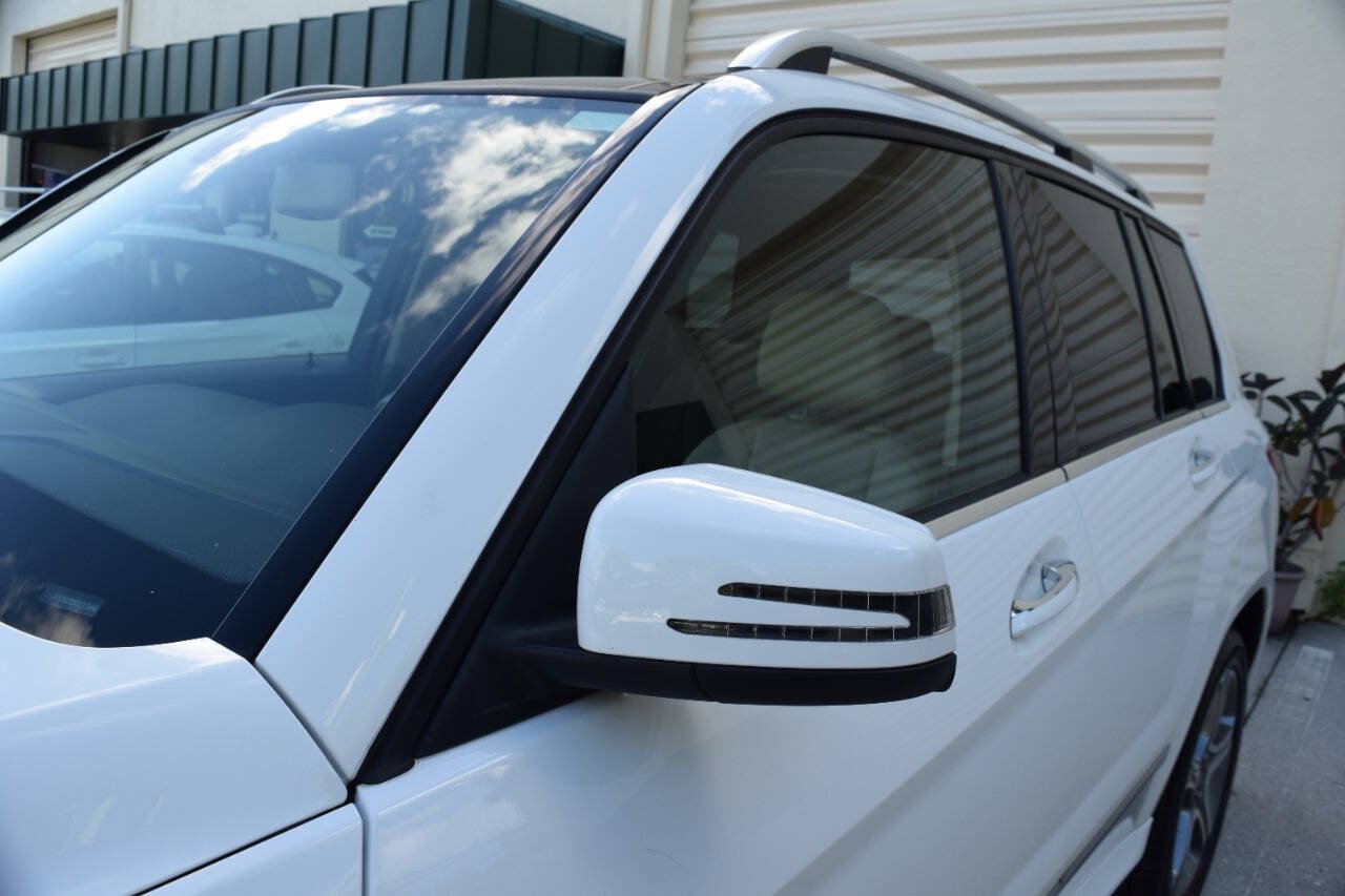 Used 2013 Mercedes-Benz GLK 250 BlueTEC 4MATIC image 32