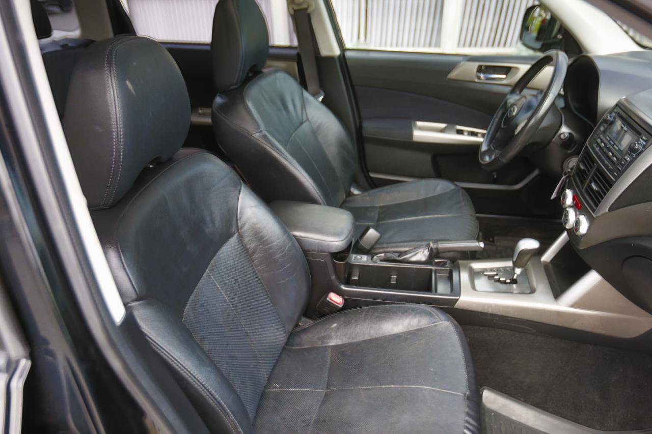 Used 2010 Subaru Forester 2.5XT Limited w/ Popular Equipment Group 1B AWD/4WD image 19