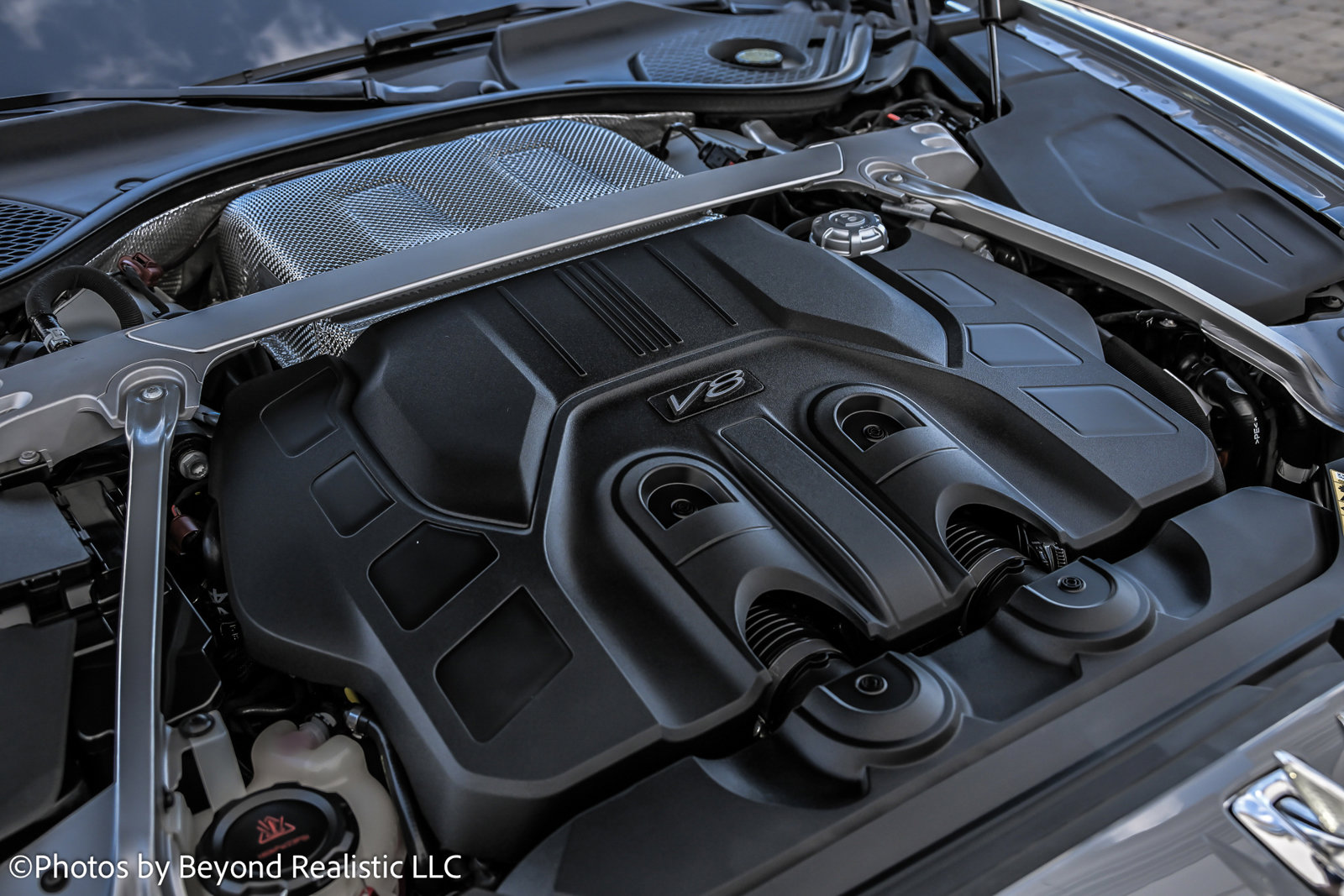 New 2025 Bentley Flying Spur Plug-In Hybrid image 16