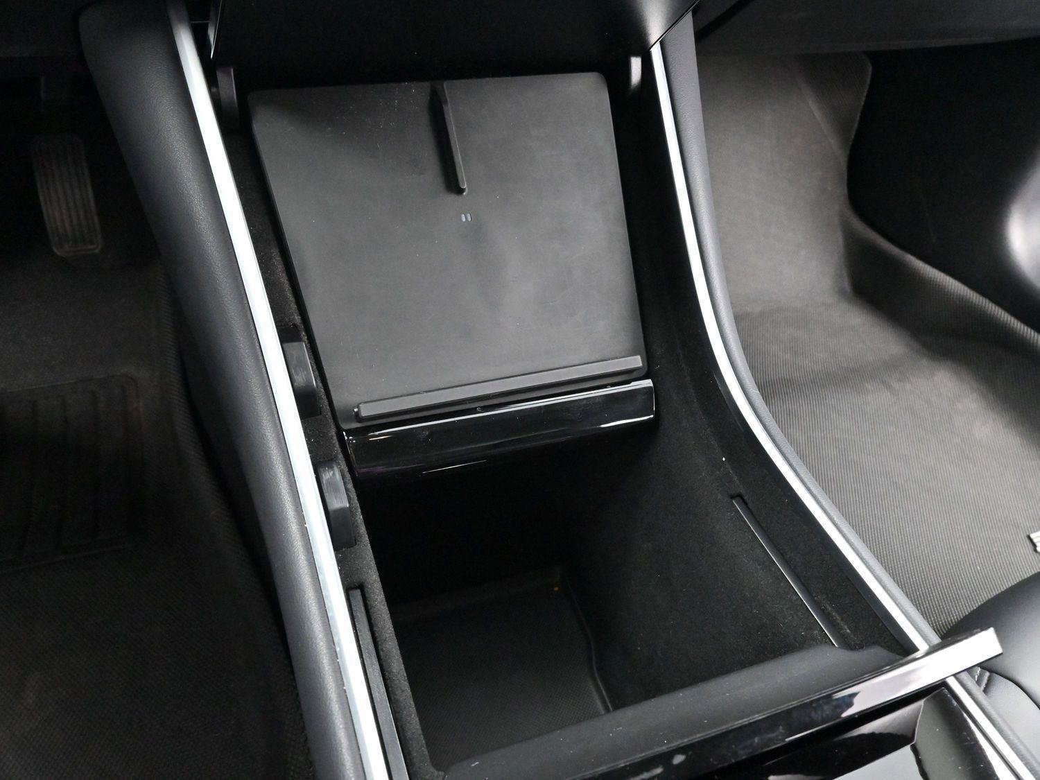 Used 2018 Tesla Model 3 Long Range image 23