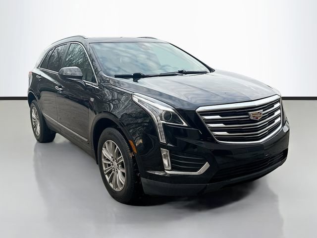 Used 2018 Cadillac XT5 Luxury w/ Driver Awareness Package image 3