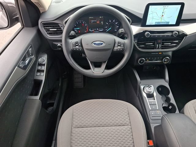 Used 2020 Ford Escape SE image 11