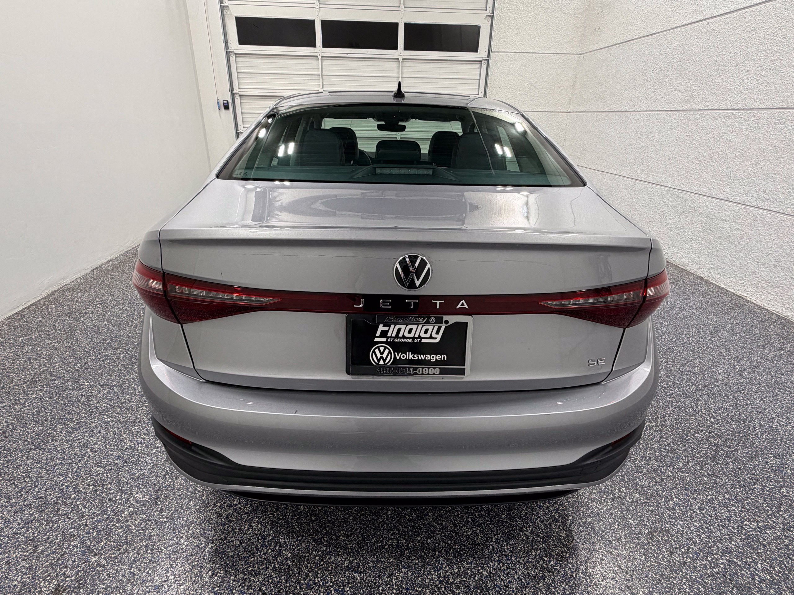Certified 2026 Volkswagen Jetta SE FWD image 5