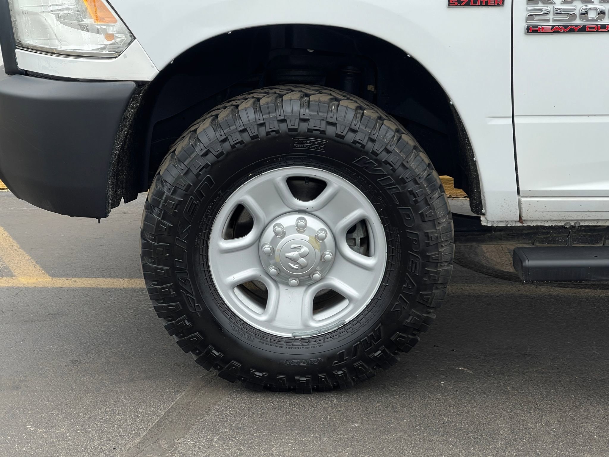 Used 2016 RAM 2500 Tradesman image 30