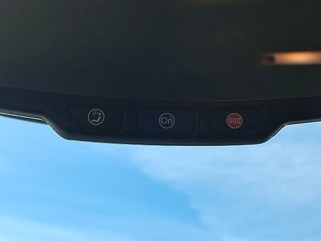 Certified 2022 Buick Encore Preferred w/ Safety Package image 17