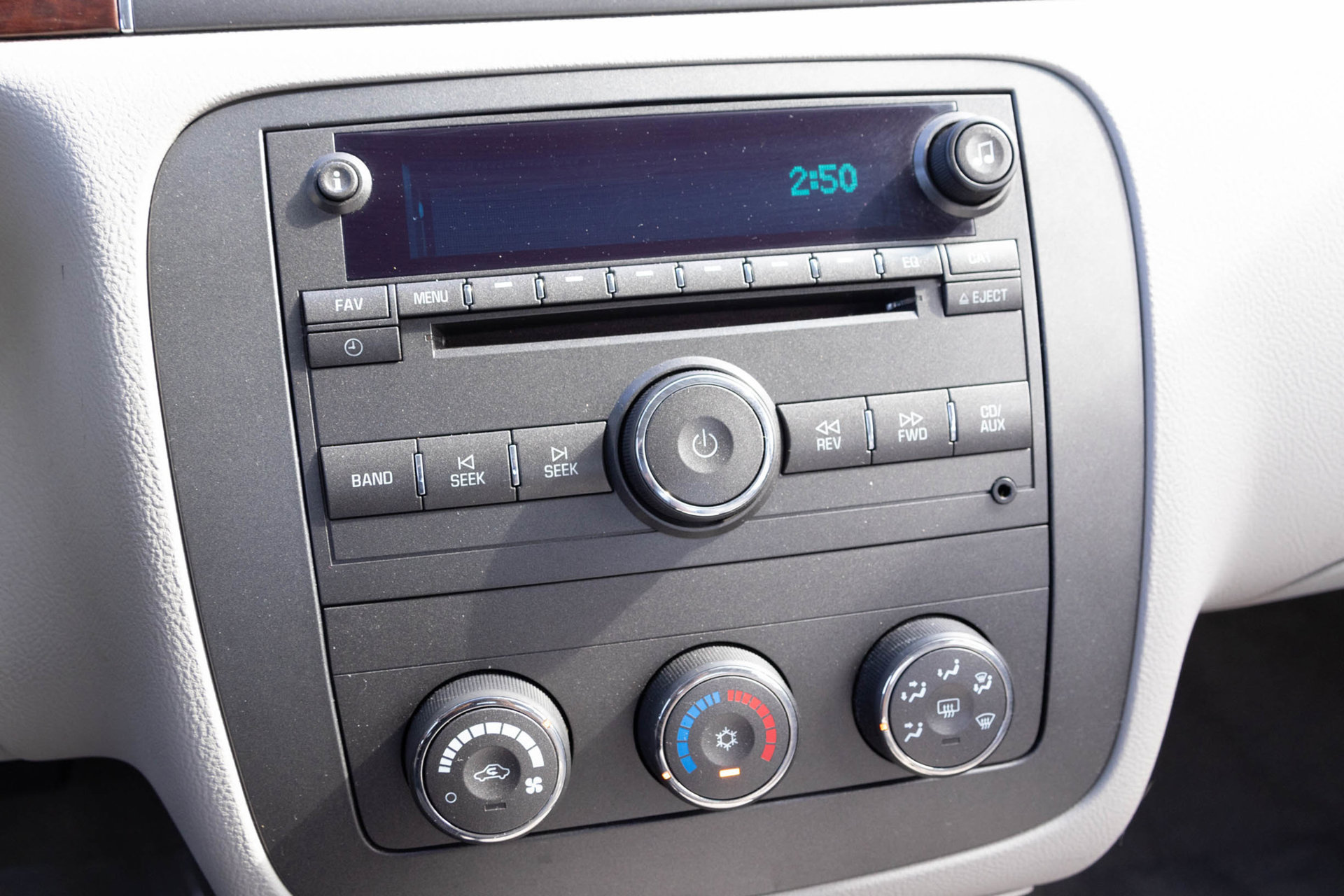 Used 2009 Buick Lucerne CX FWD image 27