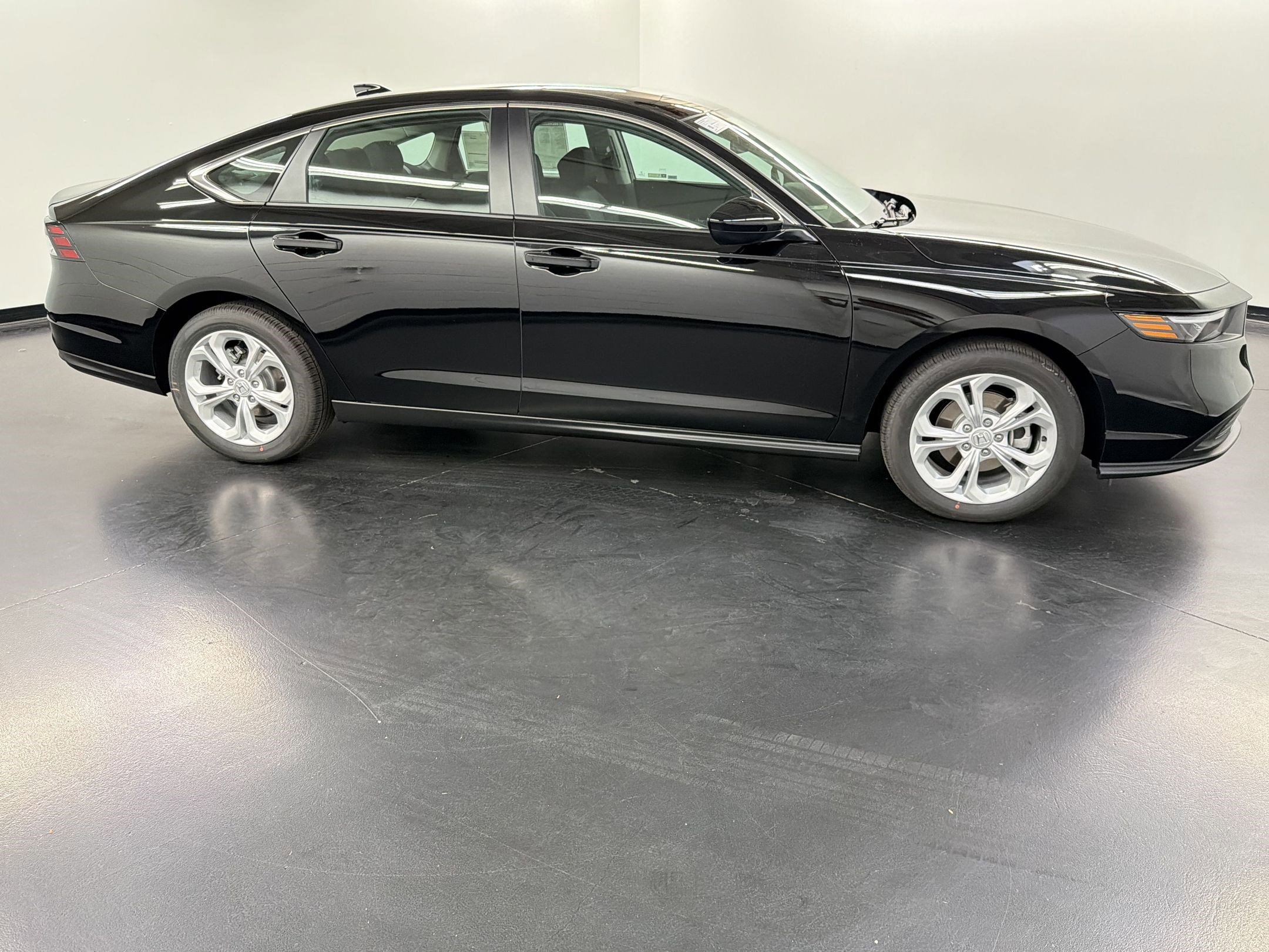 New 2026 Honda Accord LX image 8