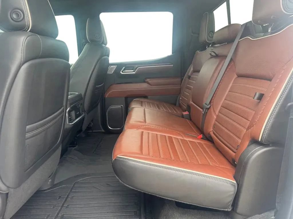 Used 2022 GMC Sierra 1500 Denali Ultimate AWD/4WD image 19
