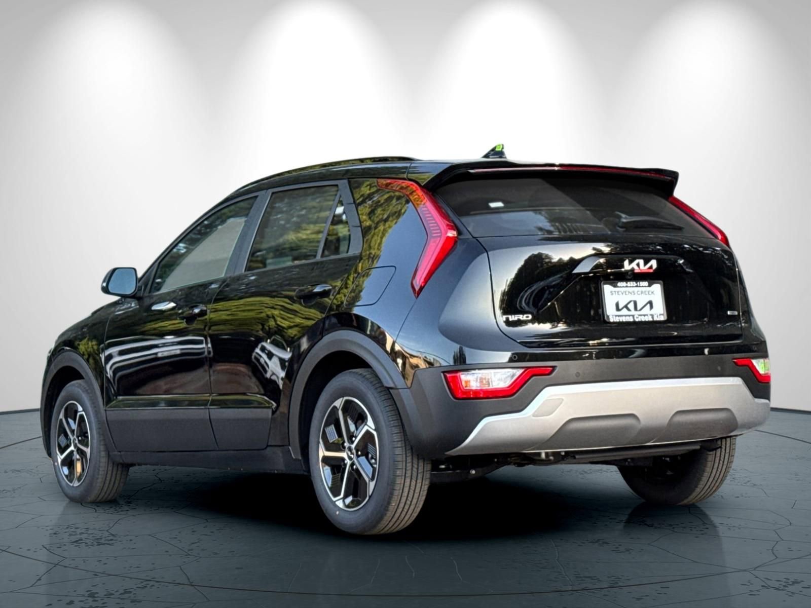 New 2026 Kia Niro EX image 6