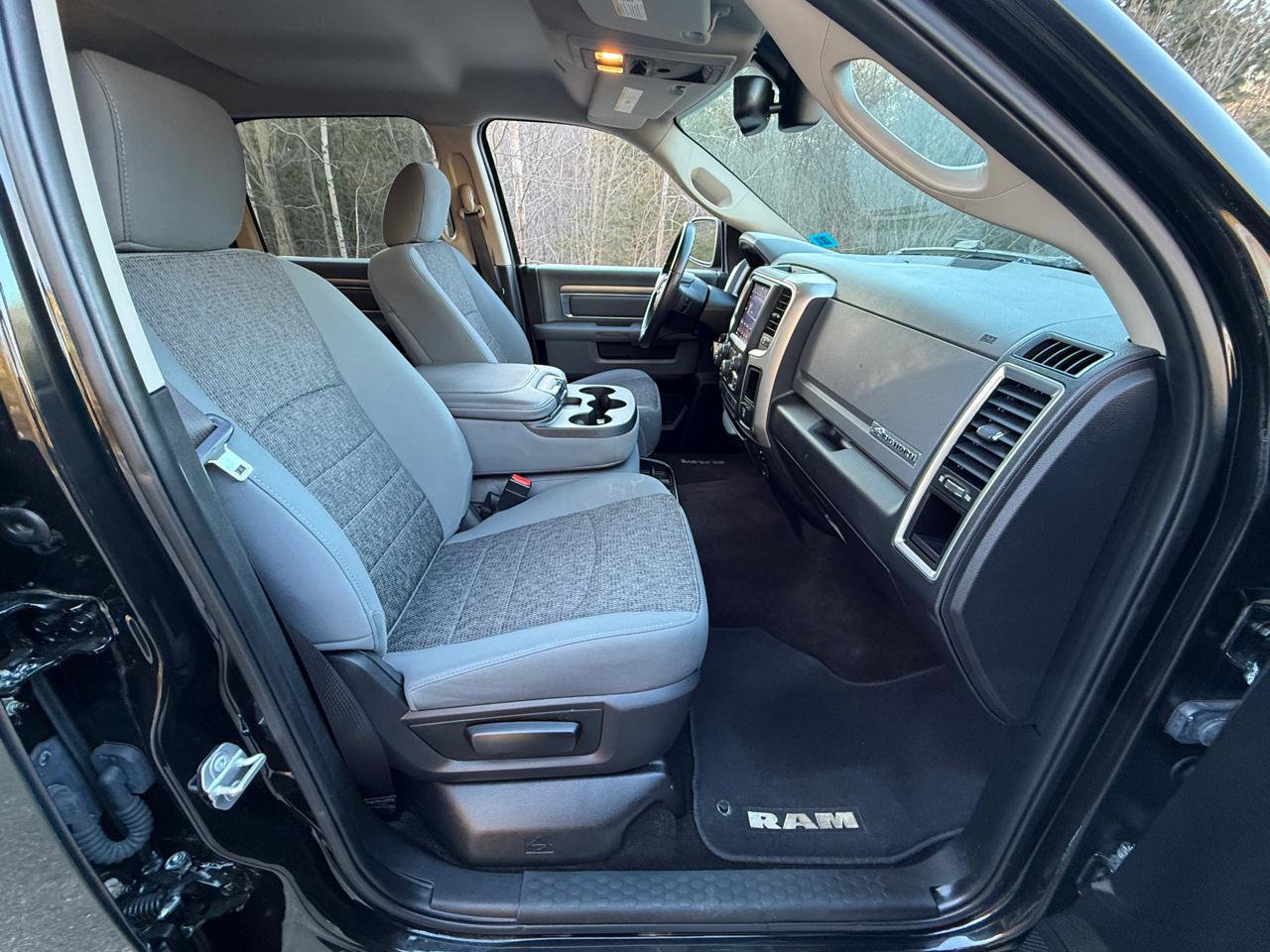 Used 2018 RAM 1500 Big Horn image 24