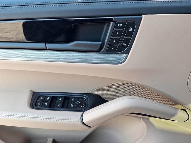New 2026 Porsche Cayenne image 13