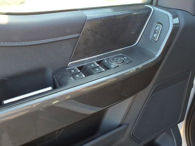 Used 2022 Ford F150 XLT w/ Equipment Group 302A High image 11