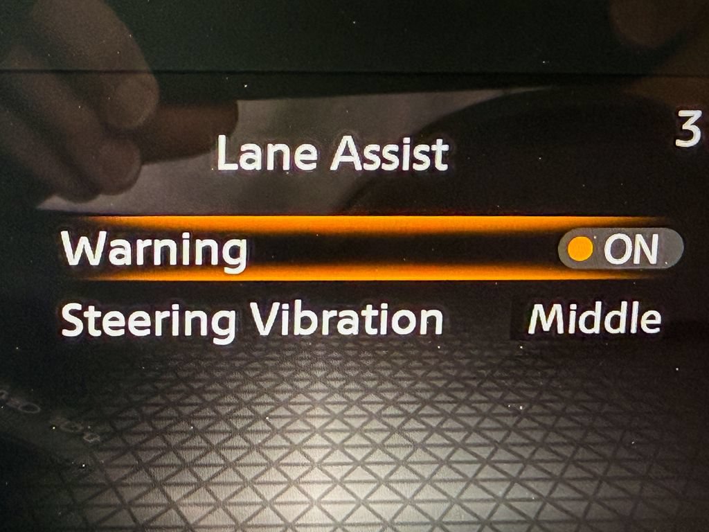 Certified 2026 Nissan Kicks SV w/ SV Premium Package AWD/4WD image 23