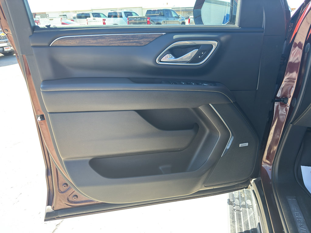 Used 2023 Chevrolet Tahoe Premier image 10