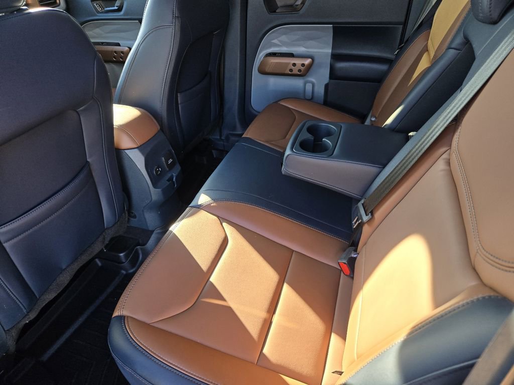 Used 2024 Ford Maverick Lariat w/ FX4 Off-Road Package image 40