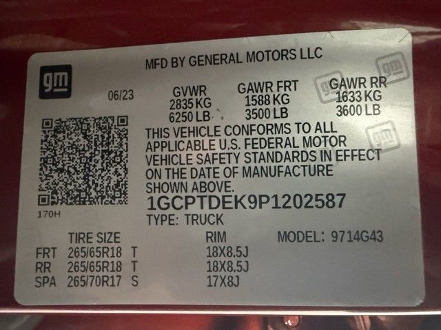 Used 2023 Chevrolet Colorado Z71 w/ Z71 Convenience Package 2 image 26