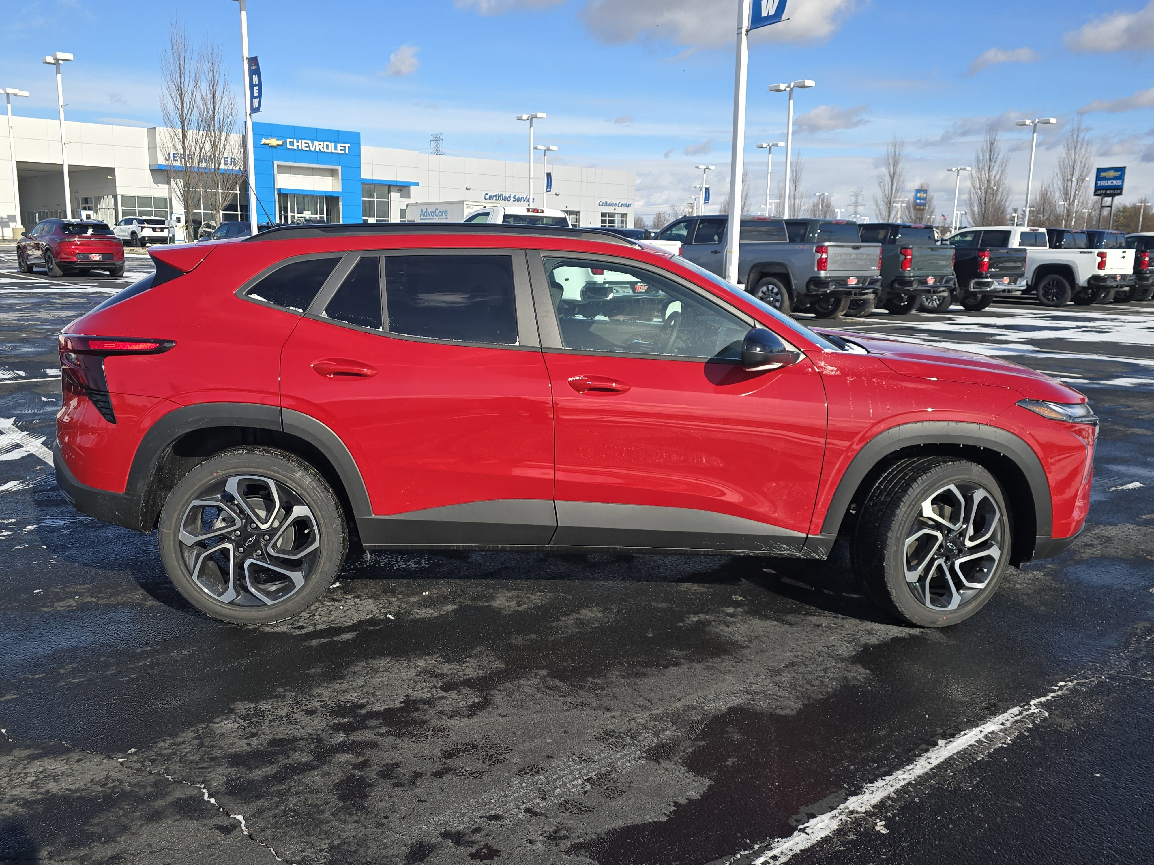 New 2026 Chevrolet Trax RS w/ Driver Confidence Package image 17