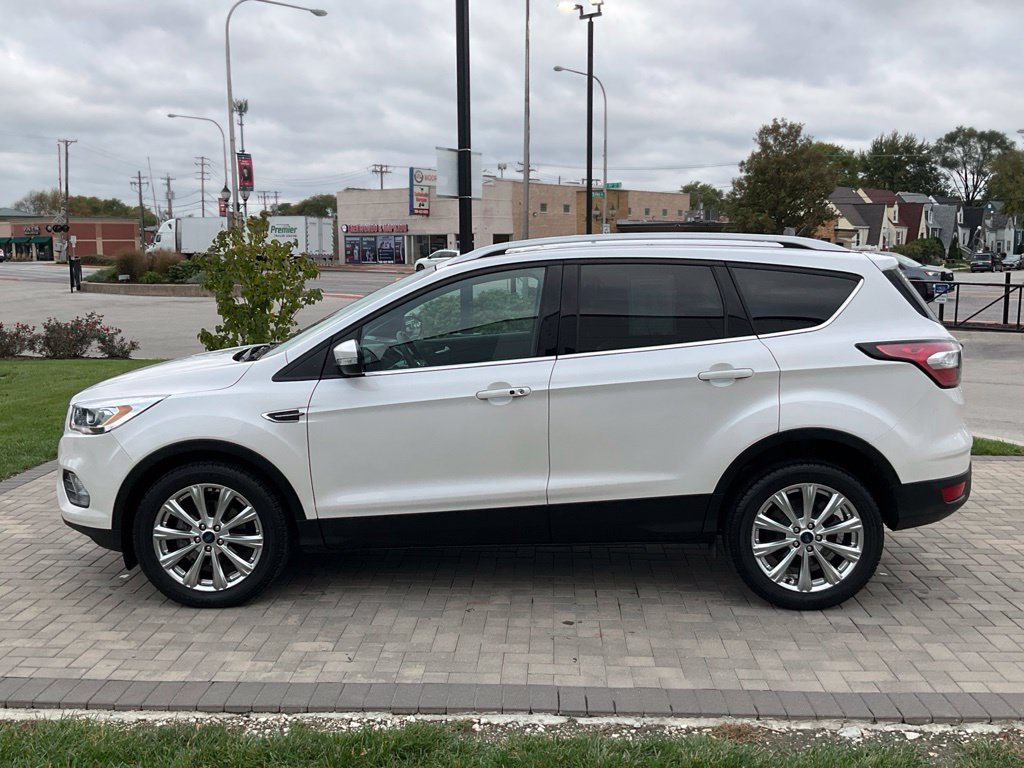 Used 2017 Ford Escape Titanium FWD image 6
