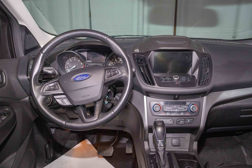 Used 2018 Ford Escape SEL image 17