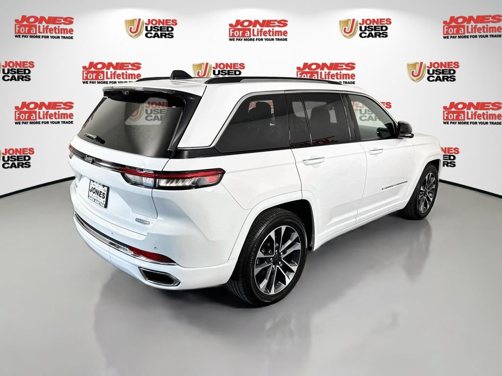 Used 2023 Jeep Grand Cherokee Overland w/ Luxury Tech Group IV AWD/4WD image 19