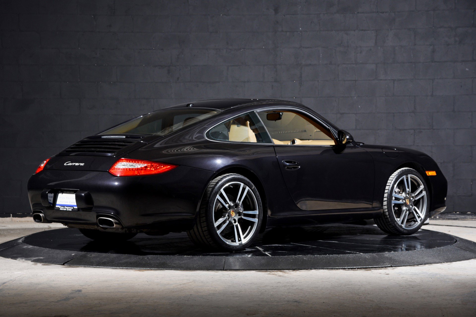 Used 2010 Porsche 911 Carrera image 9