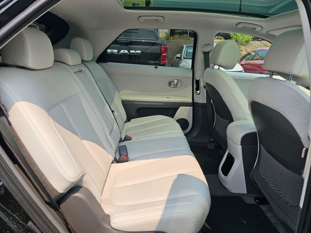 Used 2023 Hyundai Ioniq 5 Limited w/ Cargo Package AWD/4WD image 12