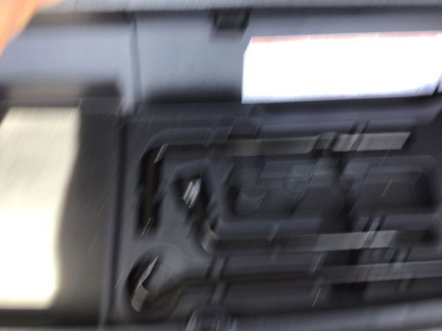 Used 2019 Toyota Highlander XLE AWD/4WD image 49